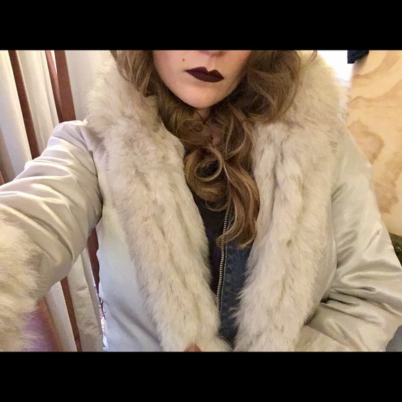 Vintage White fox fur saga coat *like new* - Picture 2 of 8